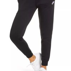 Women’s Nike Black Joggers size large